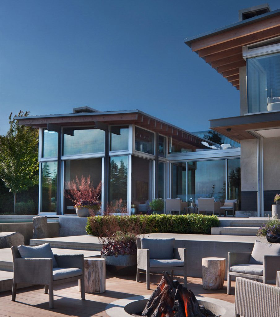 Pacific Spirit Art Estate Residence - Newton Wynd, Vancouver, BC, Canada - 53