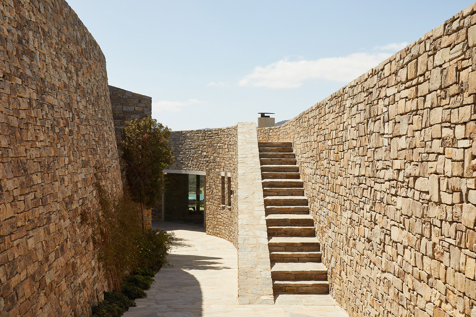 Ridge House Embedded Hillside Villa – Antiparos Island, Greece – 24