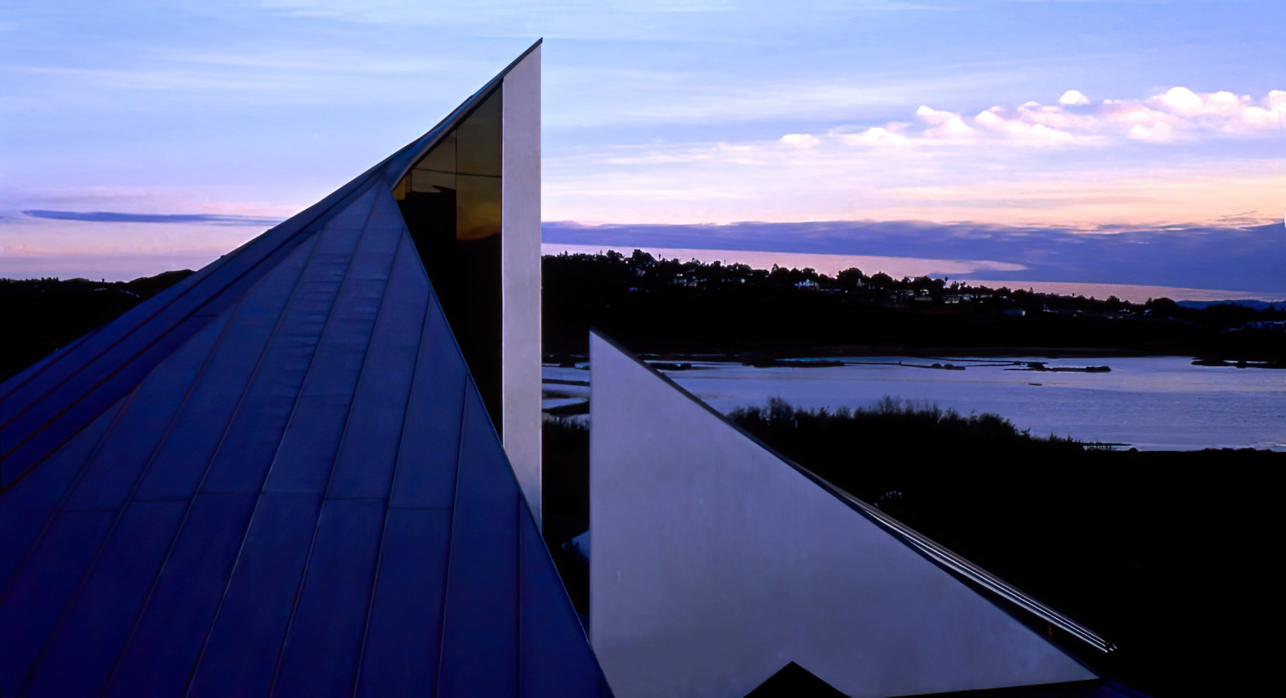 The Aperture Residence – Montgomery Ave, Cardiff, CA, USA – 8