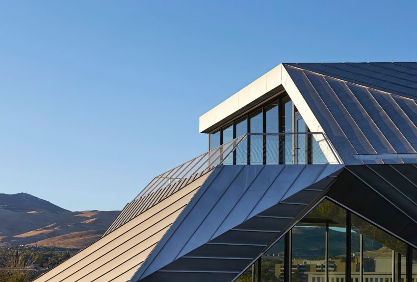 The Shapeshifter House - Marsh Ave, Reno, NV, USA - 31