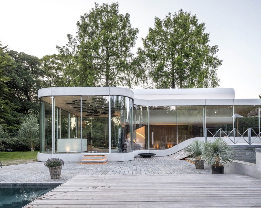Villa Kirk Futuristic Glass Organic Exhibition Hall - Denmark - 26