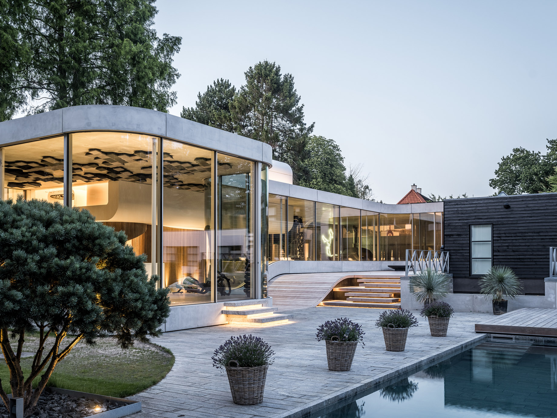 Villa Kirk Futuristic Glass Organic Exhibition Hall – Denmark – 30