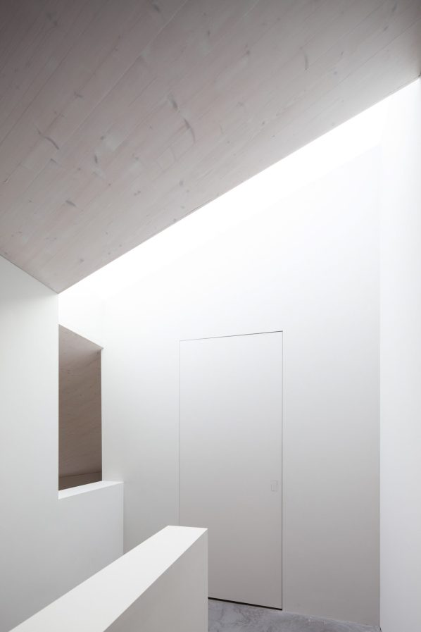 Villa SG21 Modern Minimalist House - Rotterdam, Netherlands - 18