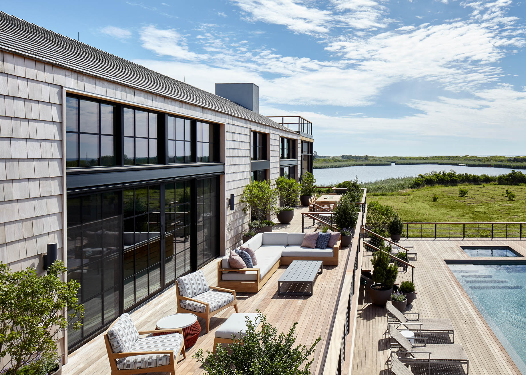 Water Mill Pond View Residence – Water Mill, NY, USA – 1