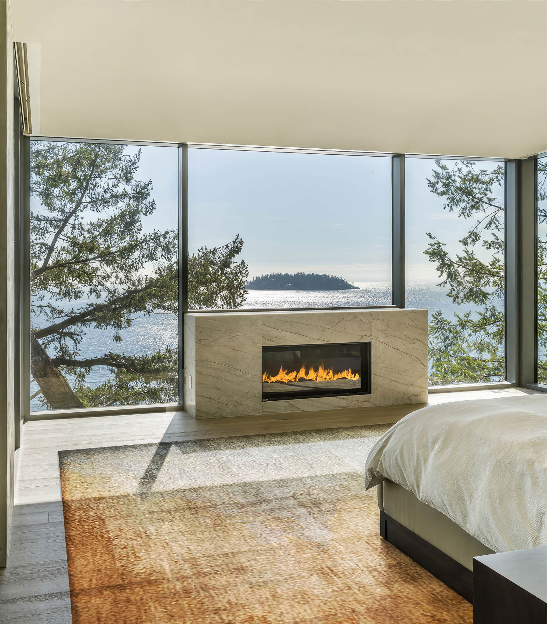 Waterfront Pavilion Residence – Eastmont Dr, West Vancouver, BC, Canada – 14