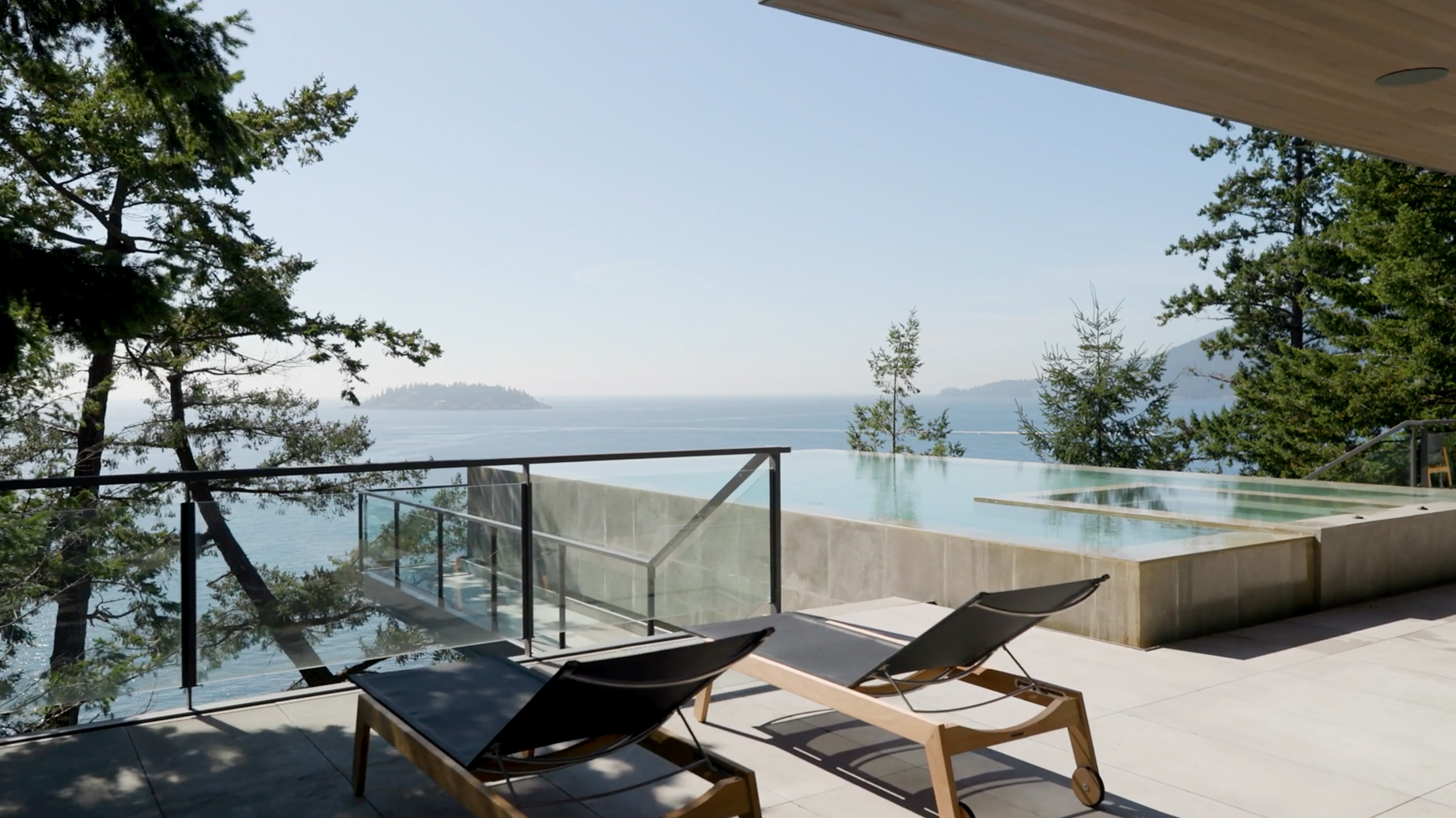 Waterfront Pavilion Residence – Eastmont Dr, West Vancouver, BC, Canada – 41