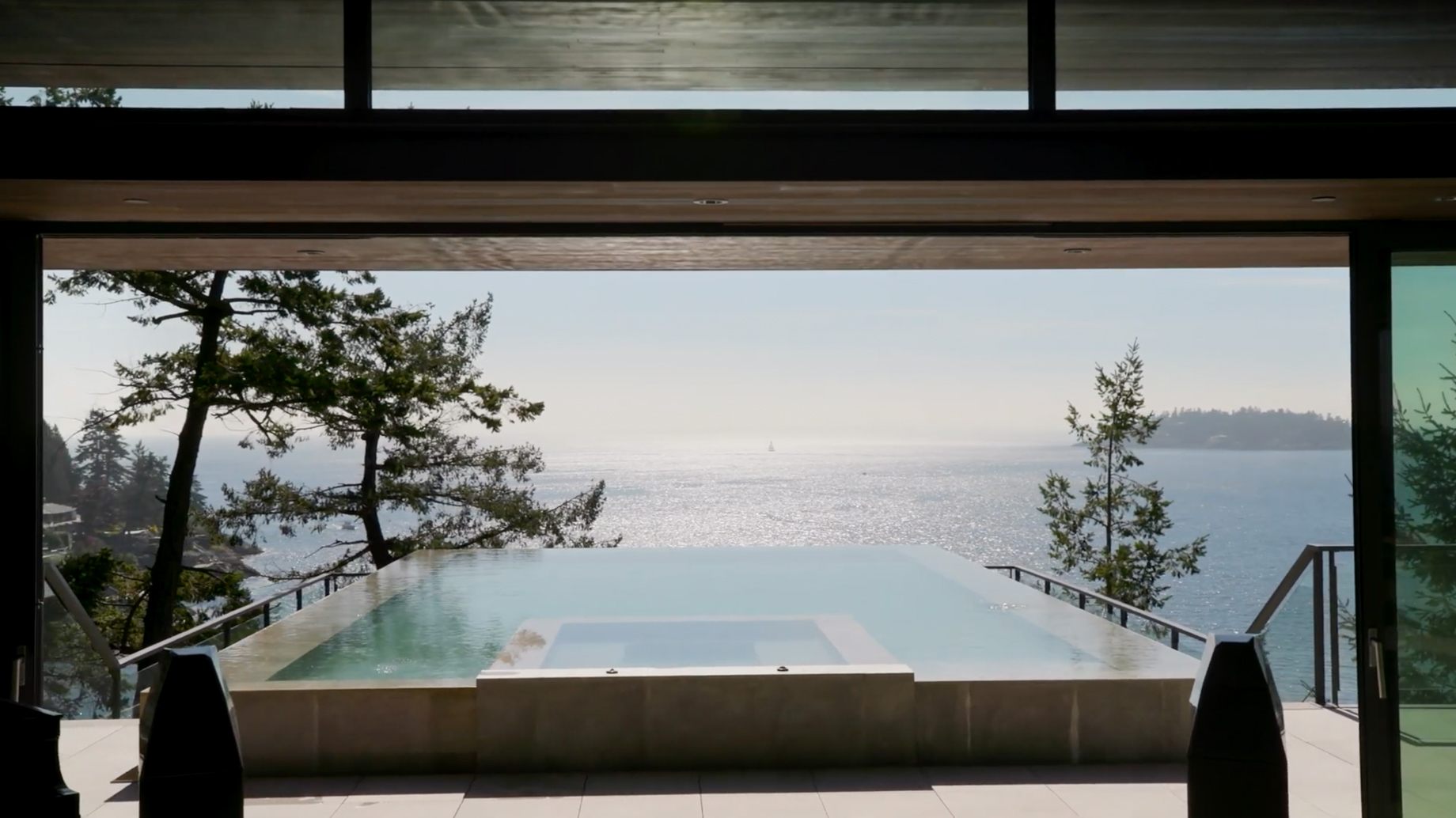 Waterfront Pavilion Residence – Eastmont Dr, West Vancouver, BC, Canada – 47