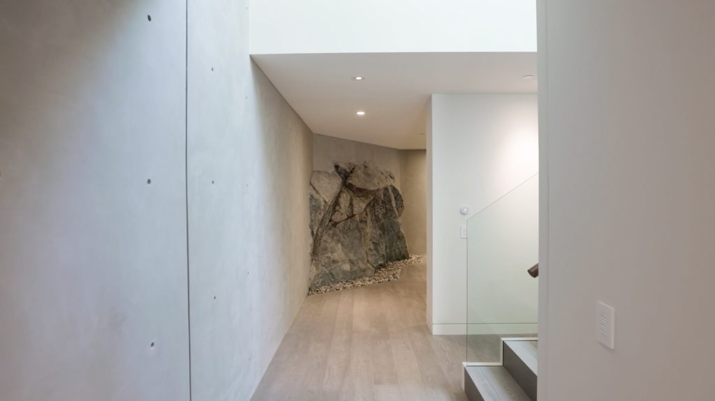 Waterfront Pavilion Residence - Eastmont Dr, West Vancouver, BC, Canada - 48