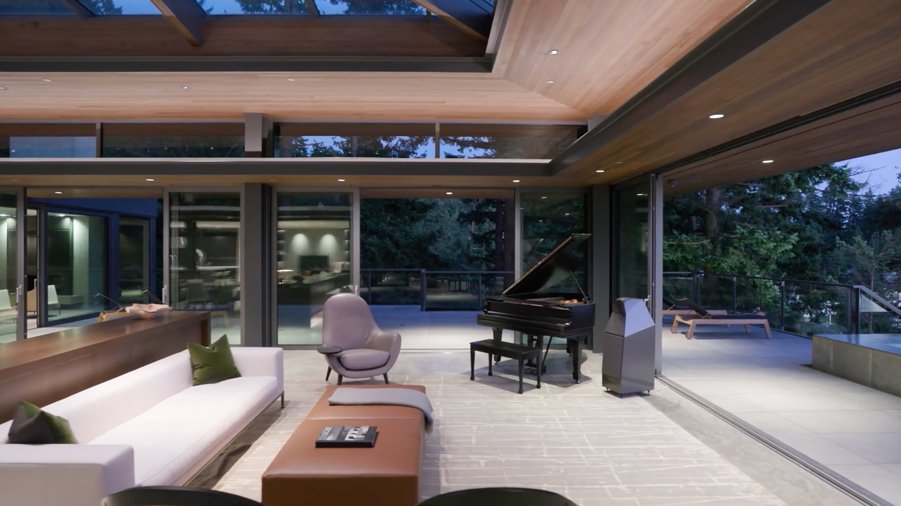 Waterfront Pavilion Residence – Eastmont Dr, West Vancouver, BC, Canada – 62