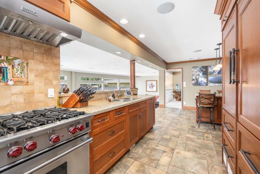 4705 Belcarra Bay Rd, Belcarra, BC, Canada - Luxury Waterfront Real Estate - 16