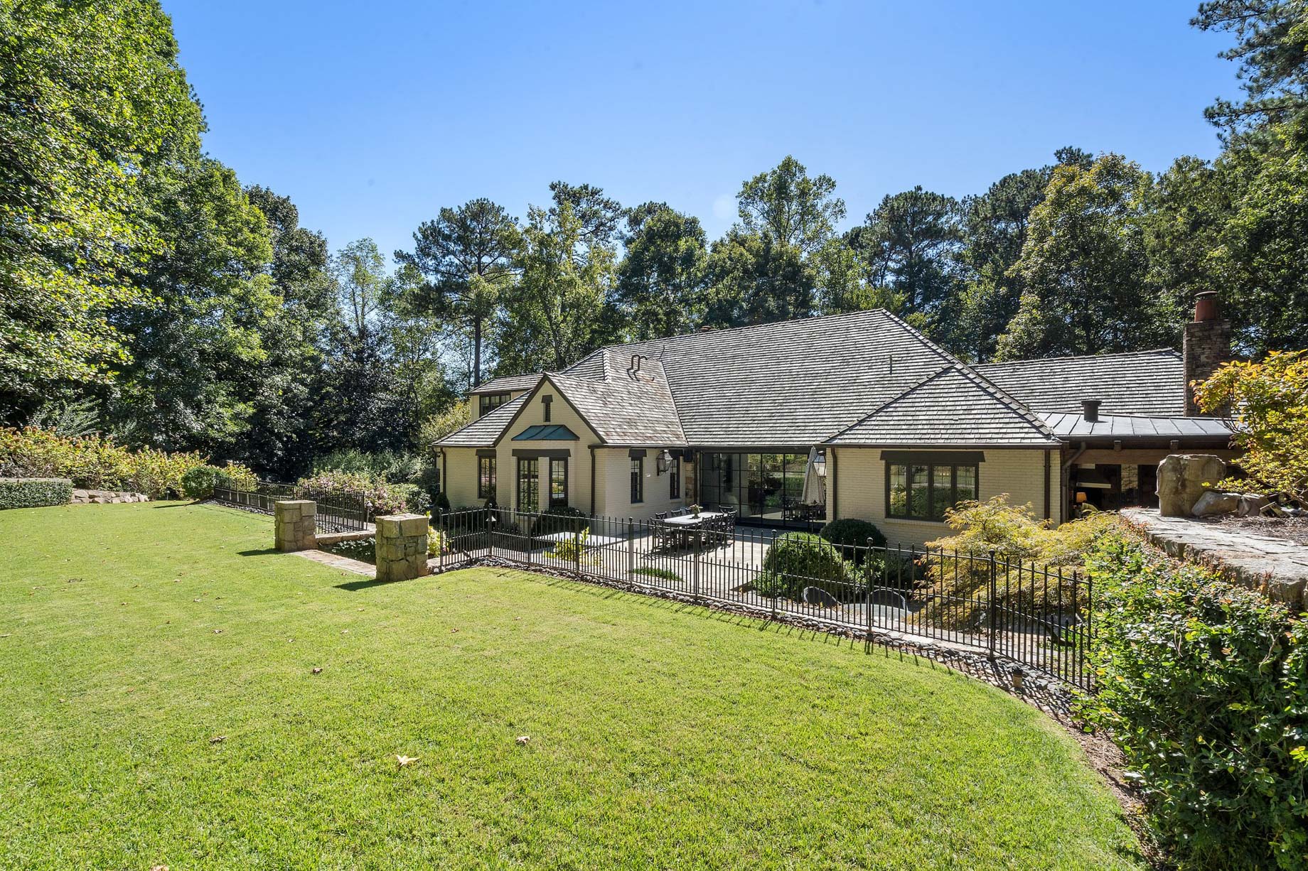 5595 Cross Gate Dr, Sandy Springs, GA, USA – Luxury Real Estate – 87