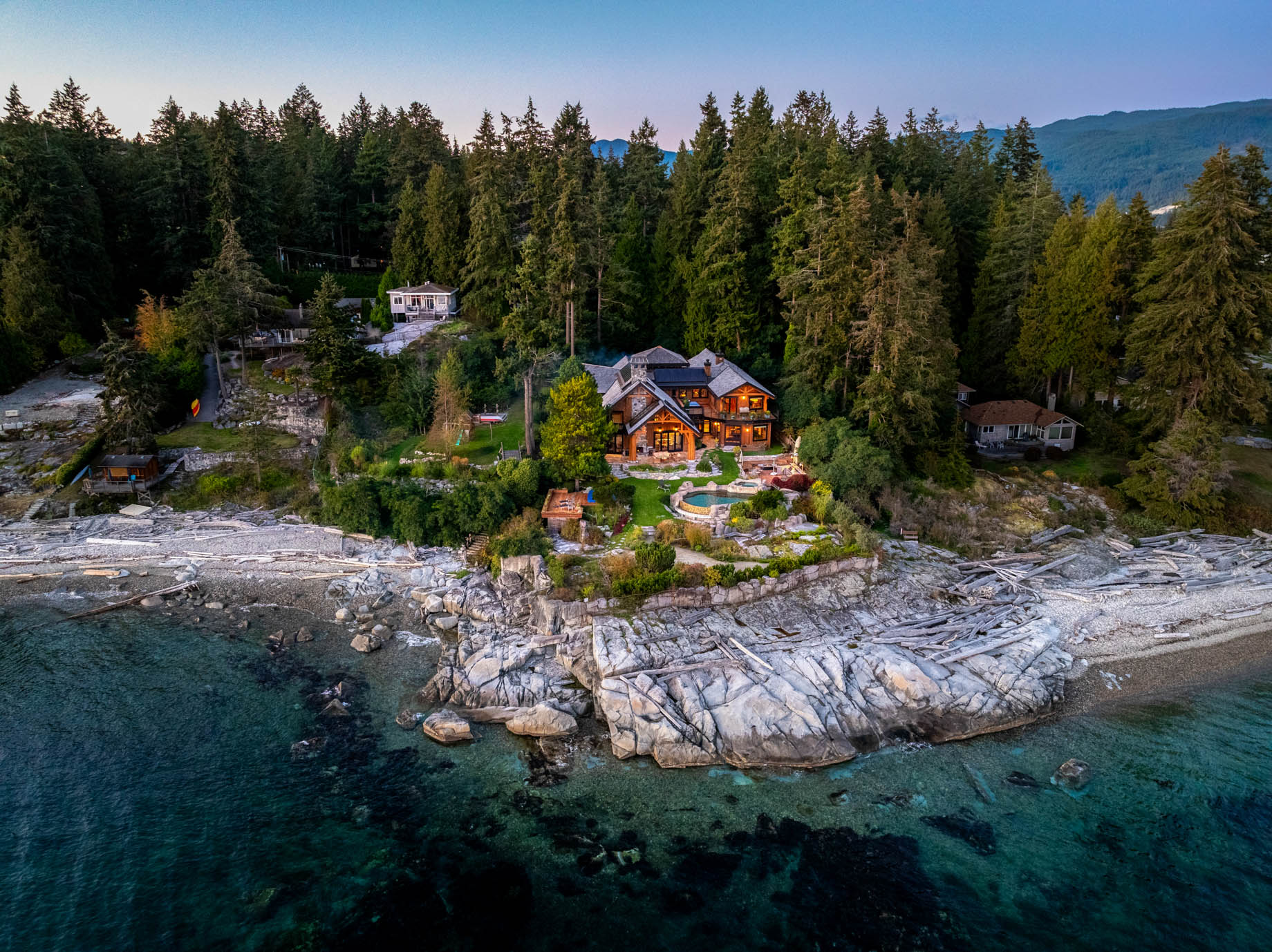5871 – 5879 Sunshine Coast Hwy, Sechelt, BC, Canada – Luxury Oceanfront Real Estate – 129