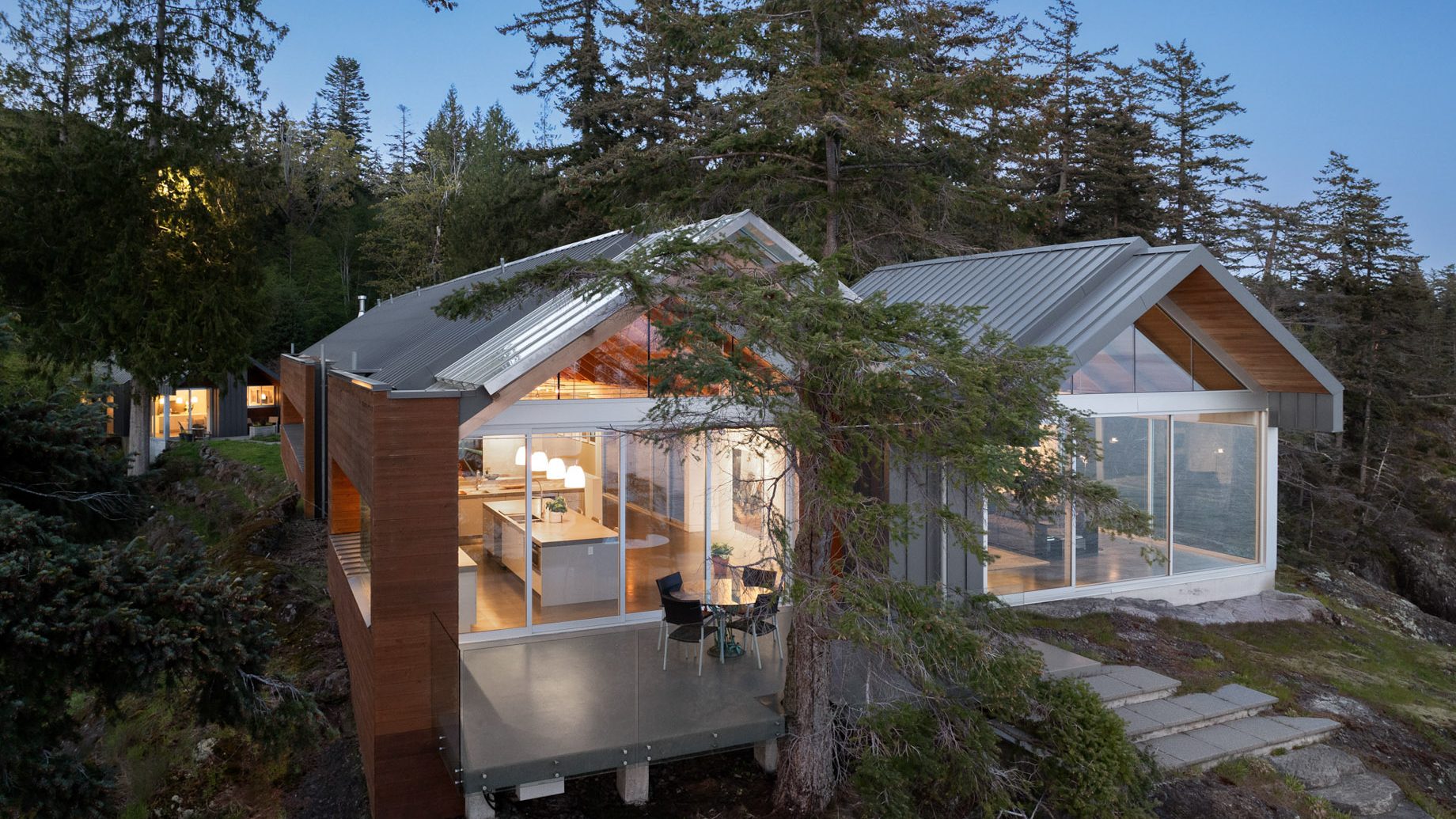 931 Ocean Park Lane, Bowen Island, BC, Canada 🇨🇦 – $7,250,000