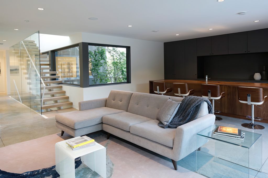Deep Cove House - 4327 Dollar Rd, North Vancouver, BC, Canada - 11