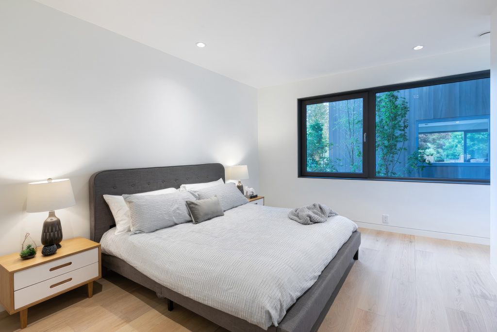 Deep Cove House - 4327 Dollar Rd, North Vancouver, BC, Canada - 16