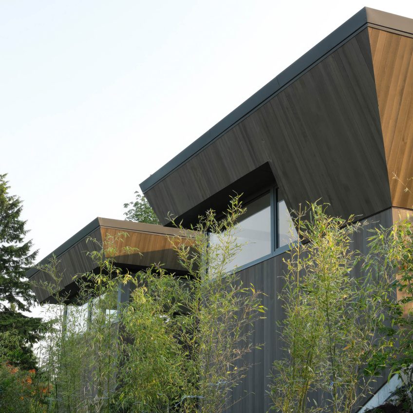 Deep Cove House - 4327 Dollar Rd, North Vancouver, BC, Canada - 4
