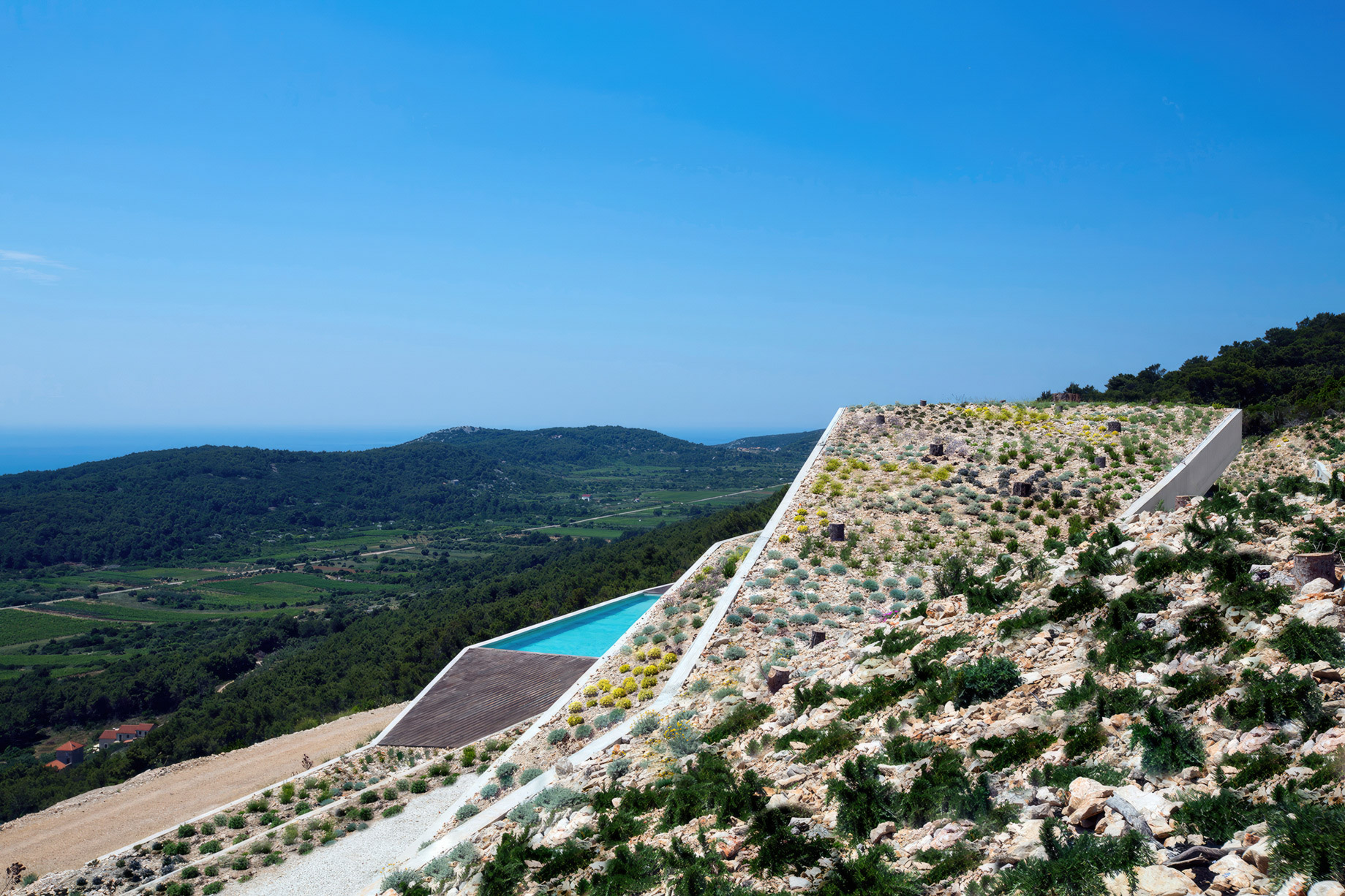 Issa Megaron Zig Zag House – Vis Island, Croatia – 4