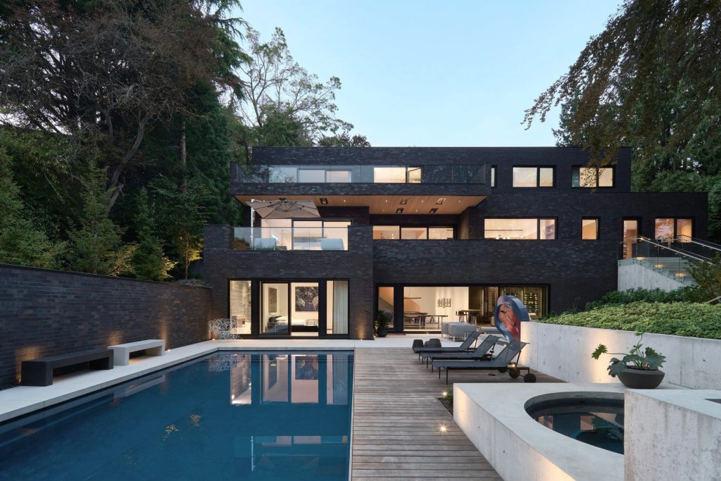 Marine Drive Residence - Vancouver, BC, Canada - 21