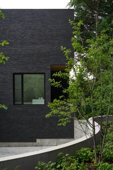 Marine Drive Residence - Vancouver, BC, Canada - 3