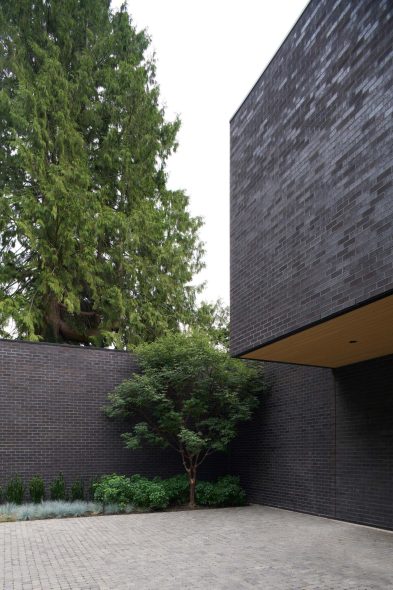 Marine Drive Residence - Vancouver, BC, Canada - 4