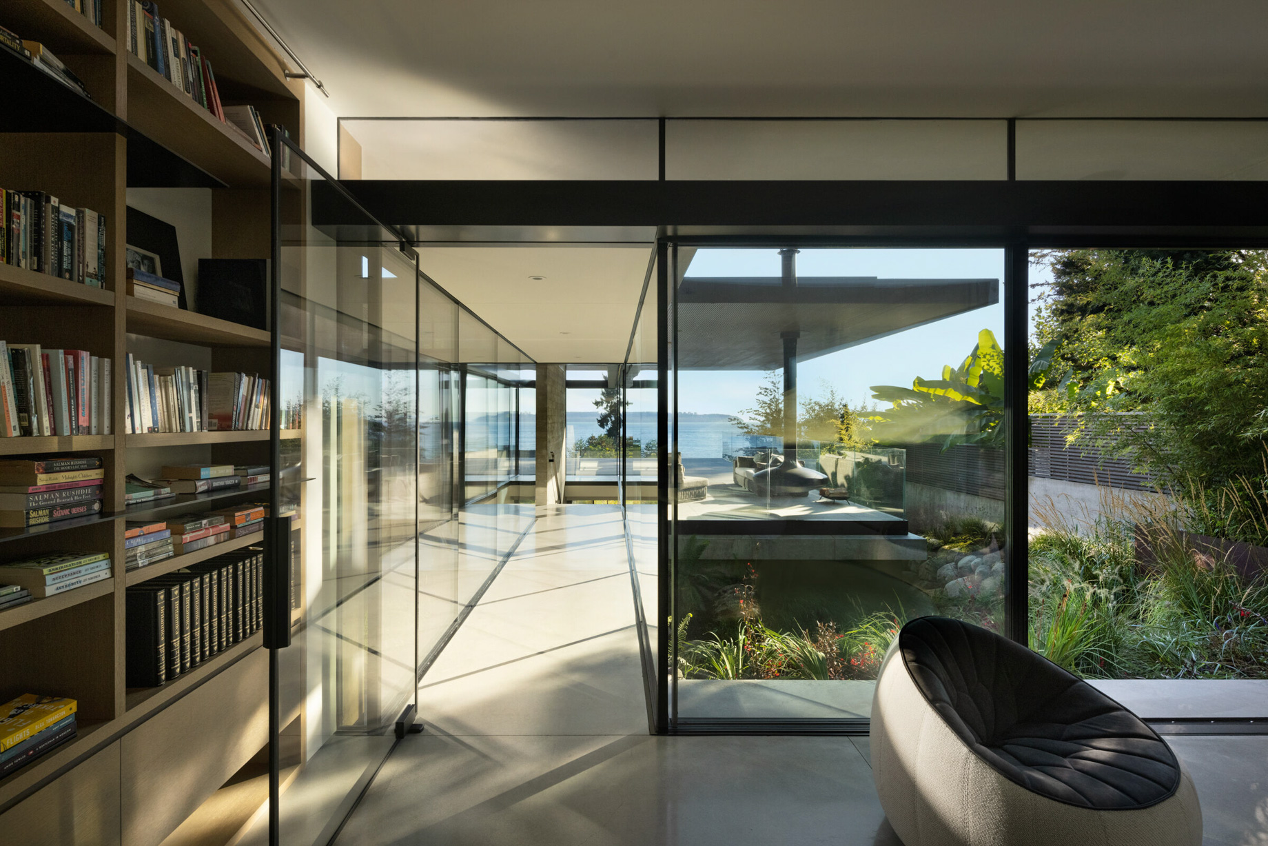 Marine Residence – West Vancouver, BC, Canada – 12
