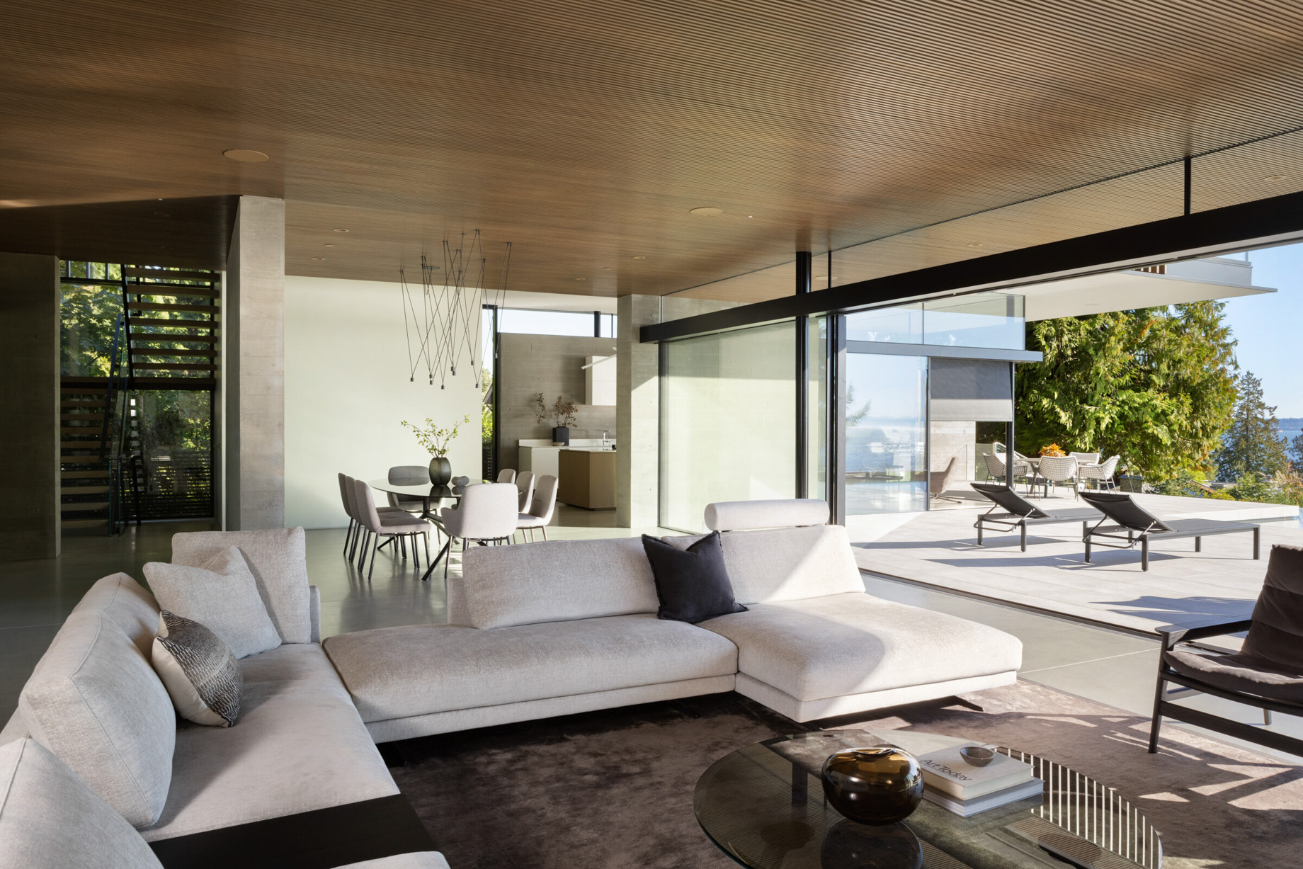 Marine Residence – West Vancouver, BC, Canada – 14