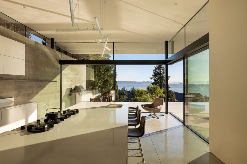 Marine Residence - West Vancouver, BC, Canada - 18
