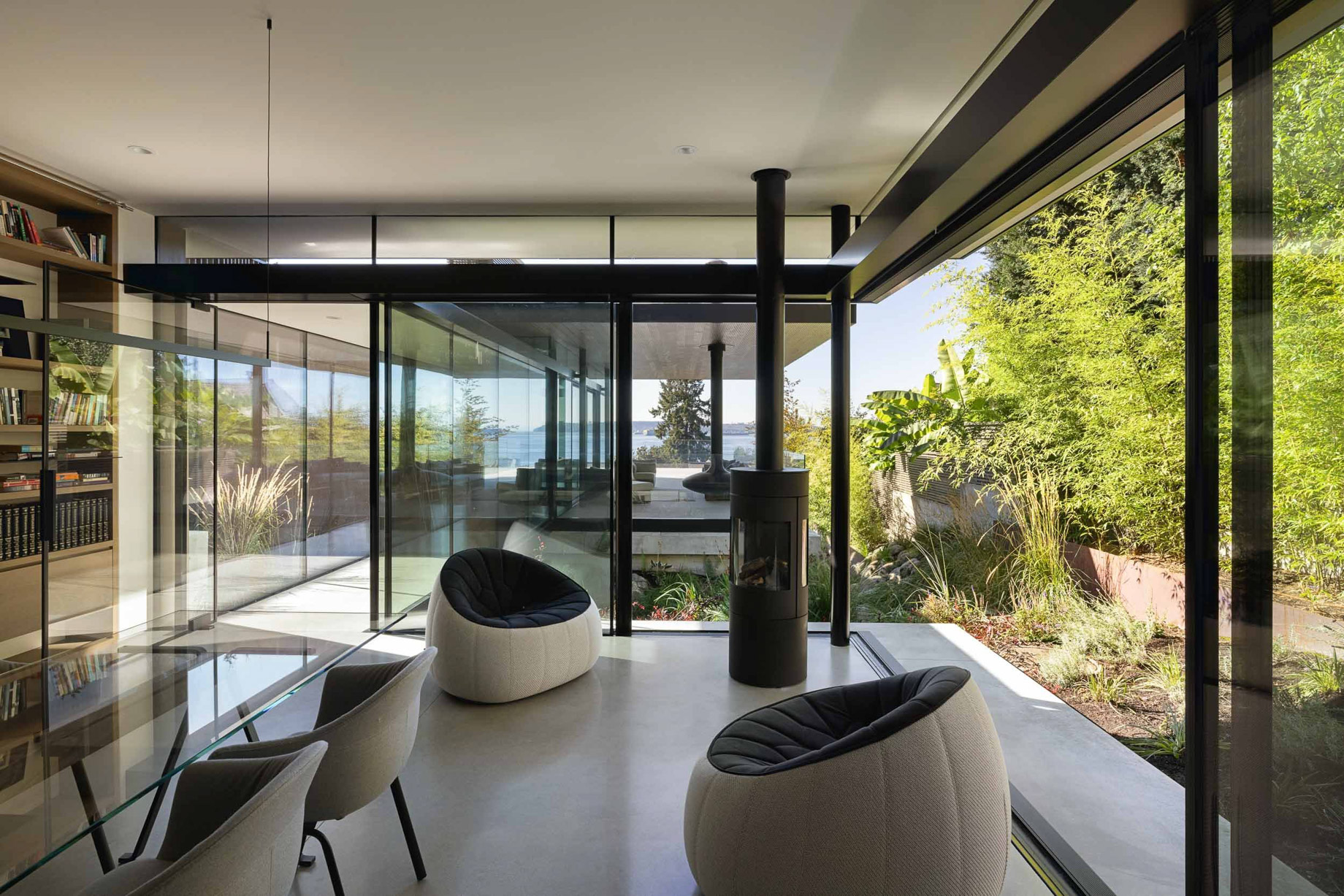 Marine Residence – West Vancouver, BC, Canada – 24