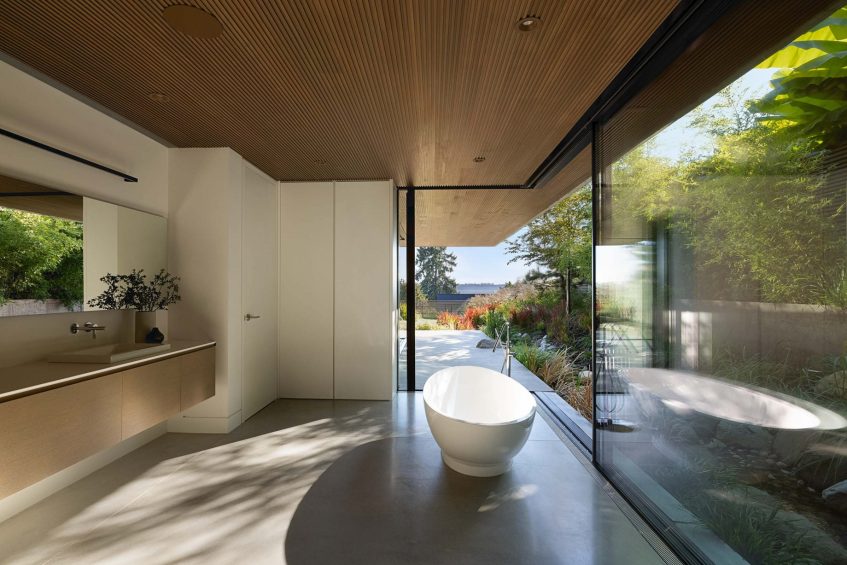 Marine Residence - West Vancouver, BC, Canada - 26