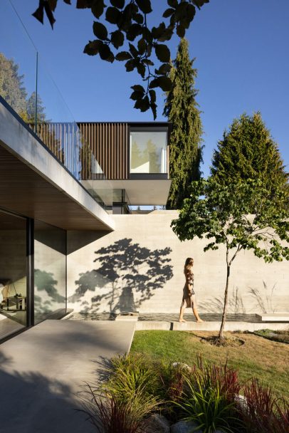 Marine Residence - West Vancouver, BC, Canada - 3