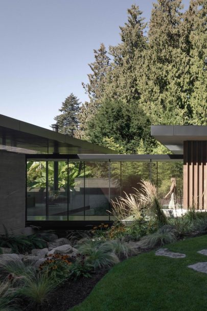 Marine Residence - West Vancouver, BC, Canada - 8