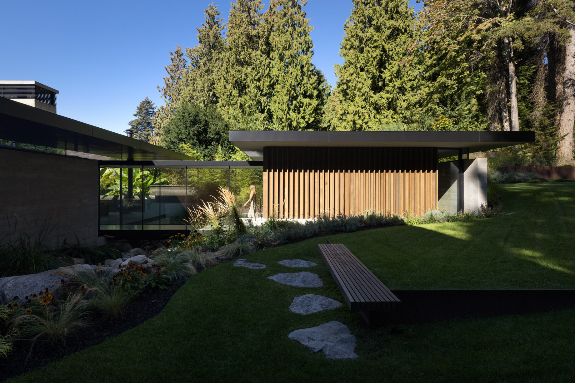 Marine Residence – West Vancouver, BC, Canada – 9