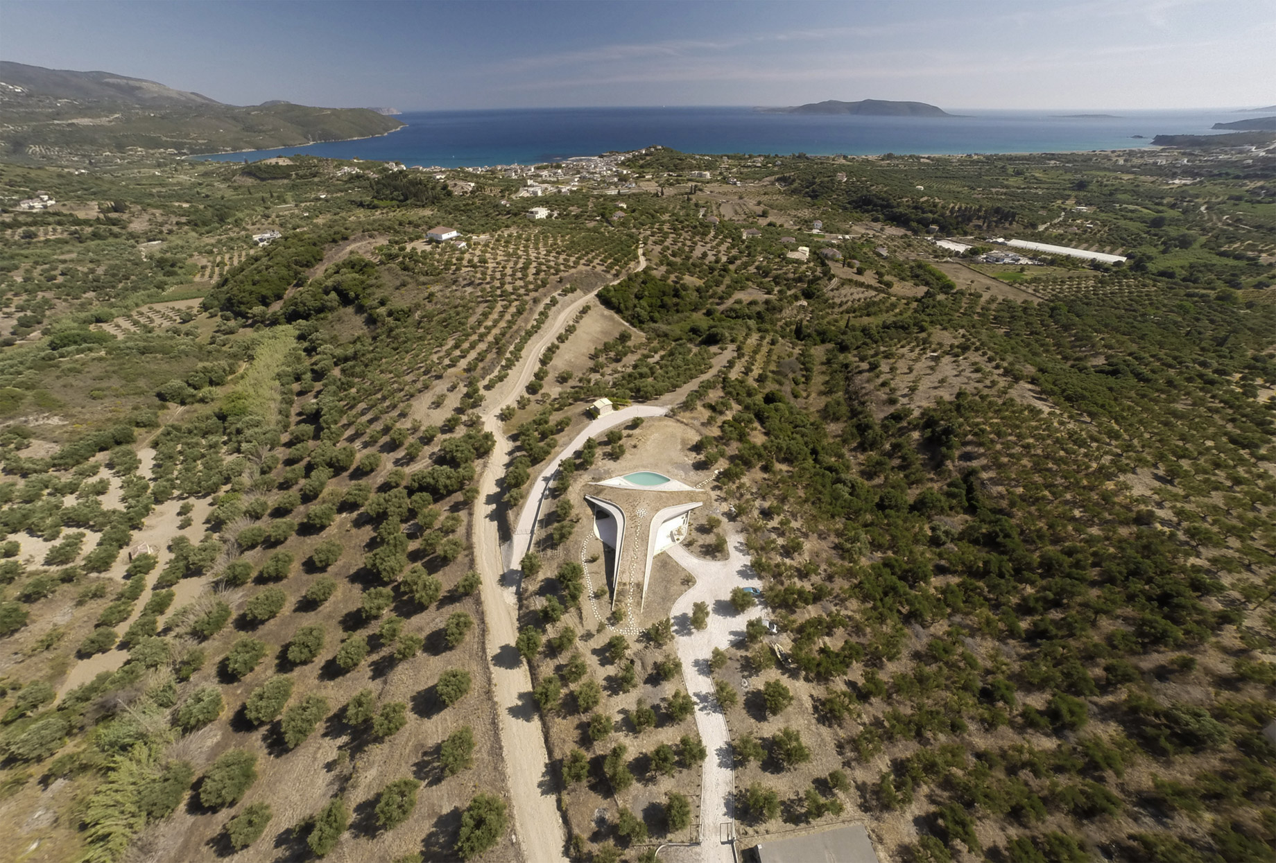 Villa Ypsilon Organic Earth Form Residence – Finikounda, Greece – 2