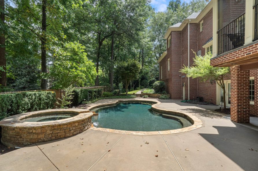 1446 W Wesley Rd, Atlanta, GA, USA - Atlanta Luxury Real Estate - 14