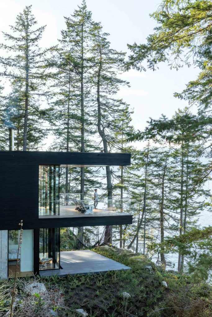 Bowen Island House - Bowen Island, BC, Canada - 18