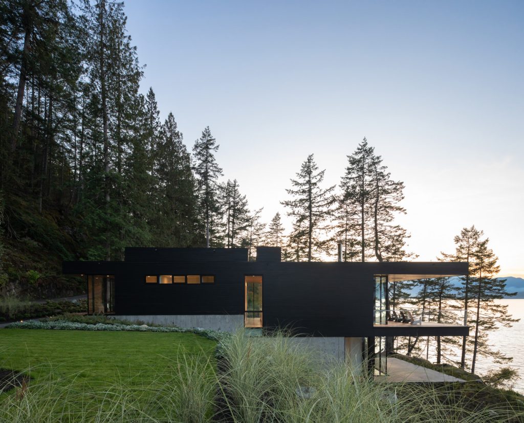 Bowen Island House - Bowen Island, BC, Canada - 20