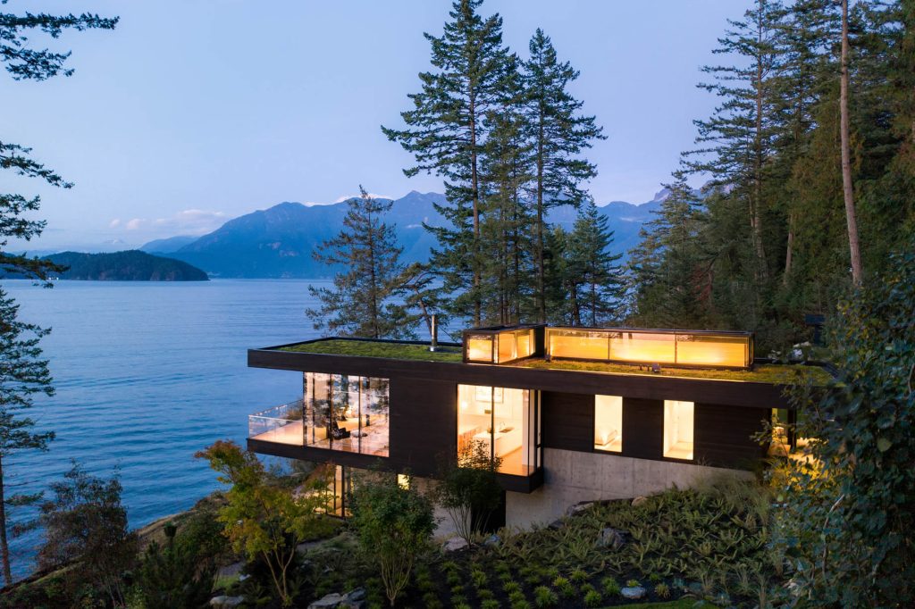 Bowen Island House - Bowen Island, BC, Canada - 22
