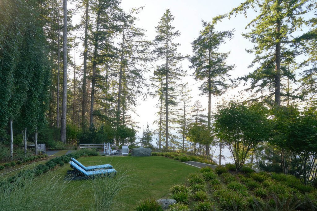Bowen Island House - Bowen Island, BC, Canada - 31