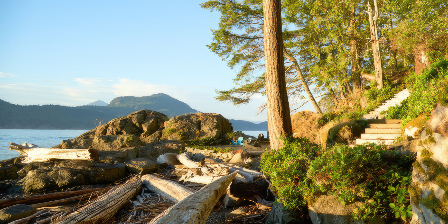 Bowen Island House – Bowen Island, BC, Canada – 36