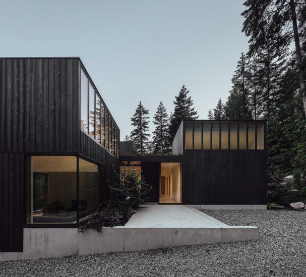 Camera House Modern Retreat - Pemberton Valley, BC, Canada - 11