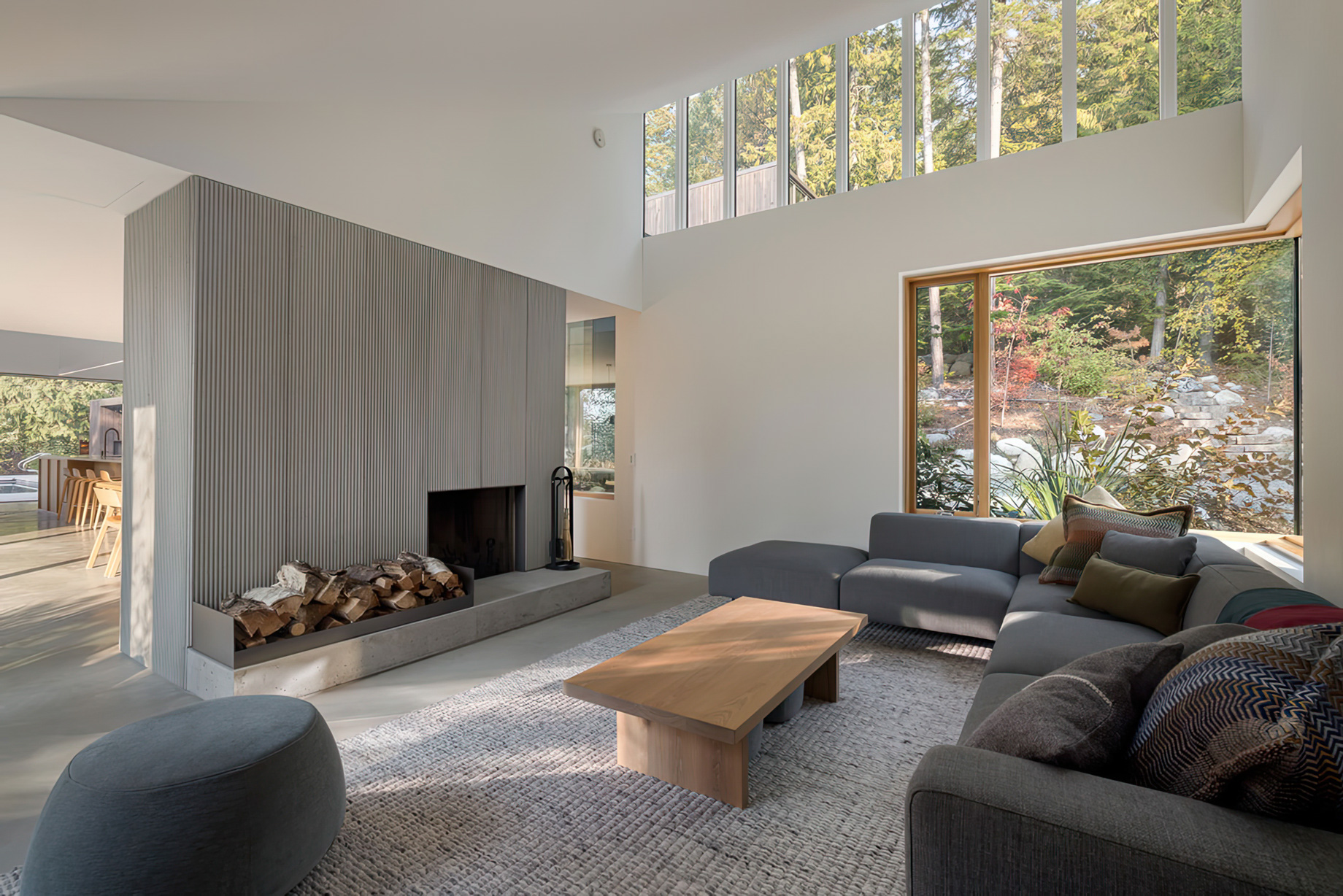 Camera House Modern Retreat – Pemberton Valley, BC, Canada – 18