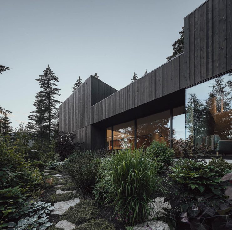 Camera House Modern Retreat - Pemberton Valley, BC, Canada - 2