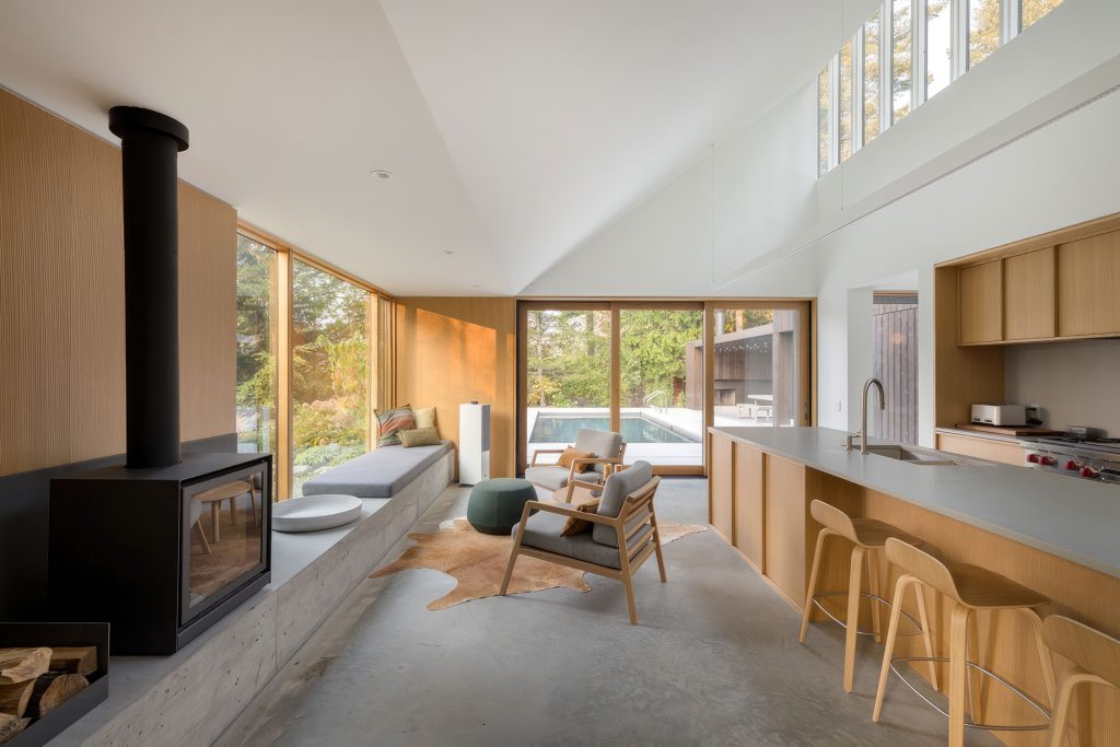 Camera House Modern Retreat - Pemberton Valley, BC, Canada - 25