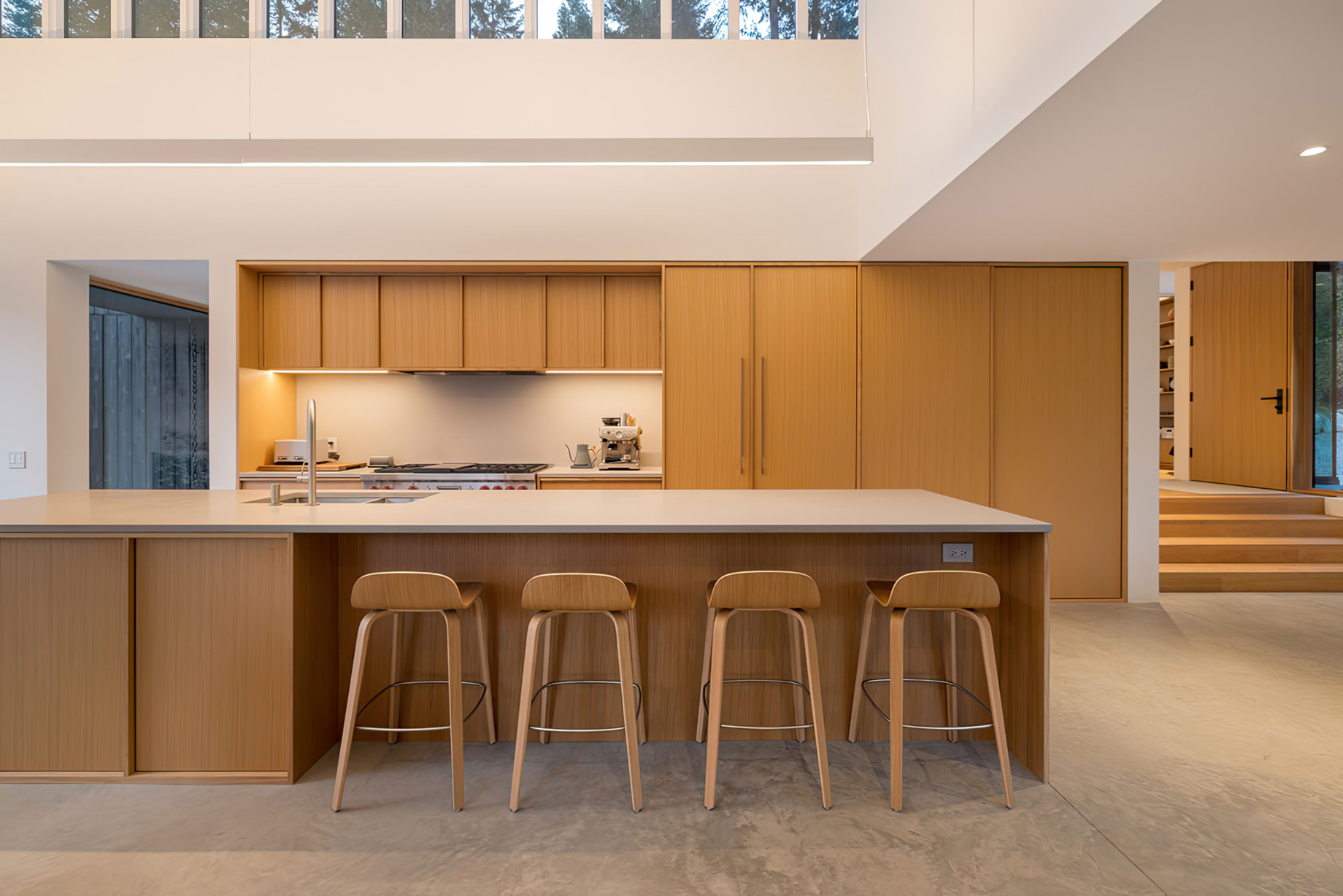 Camera House Modern Retreat – Pemberton Valley, BC, Canada – 37