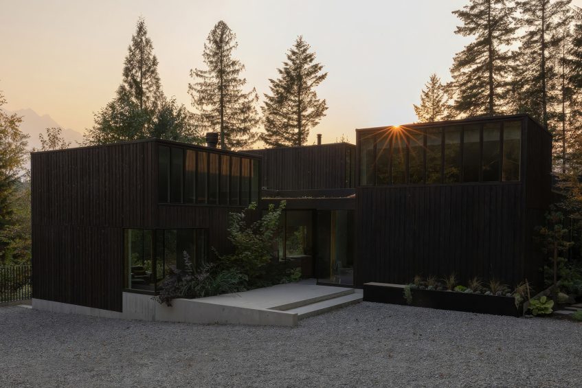 Camera House Modern Retreat - Pemberton Valley, BC, Canada - 48