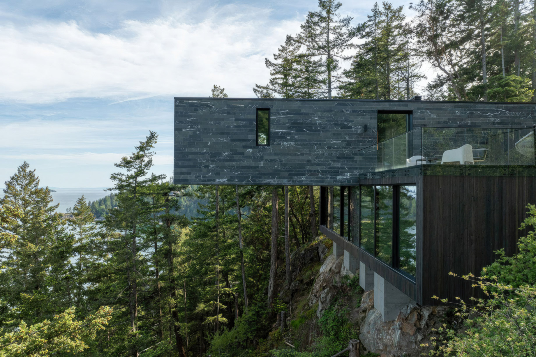 Floht Haus – 1460 Eagle Cliff Road, Bowen Island, BC, Canada – 4
