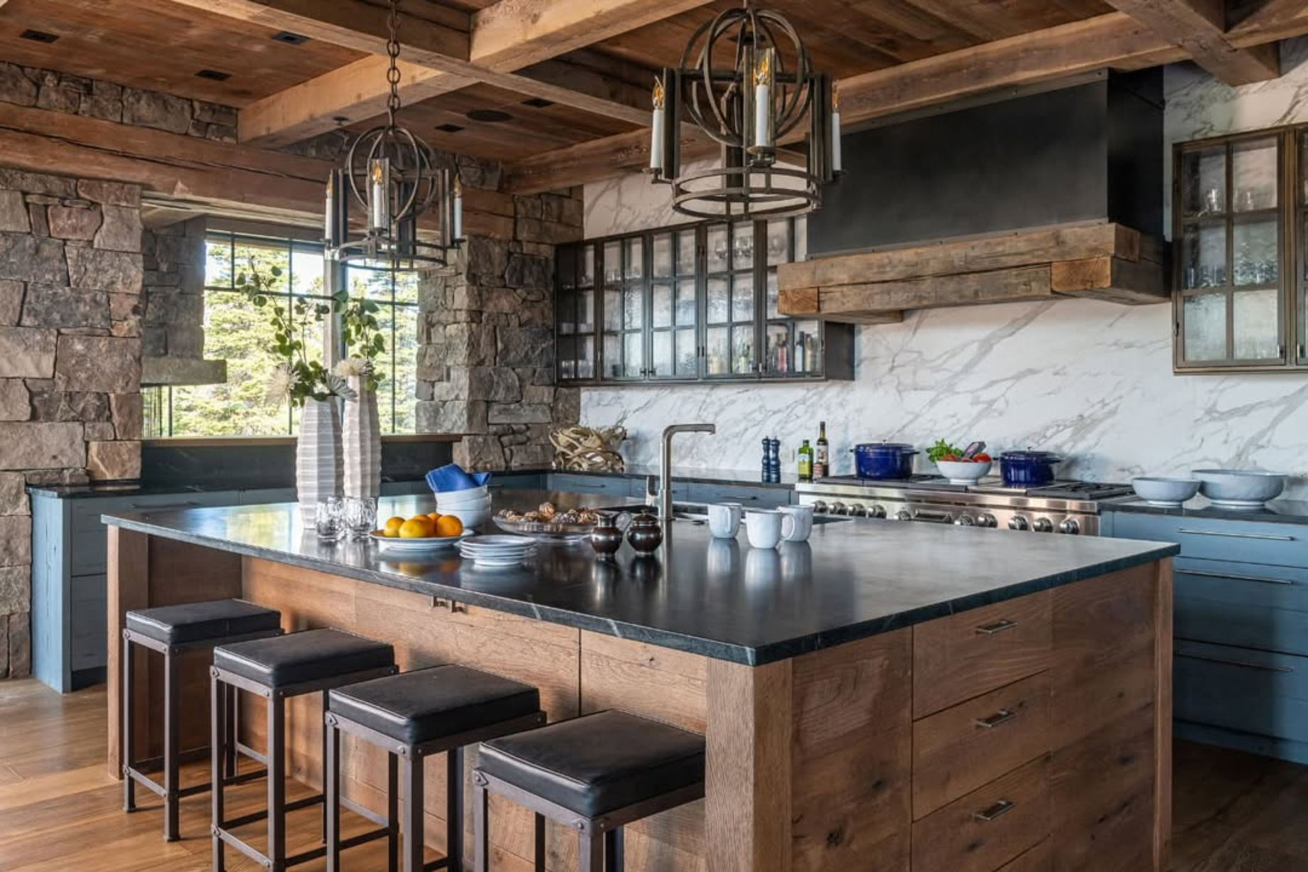 Big Sky Chalet – Obsidian Rd, Big Sky, MT, USA – 15