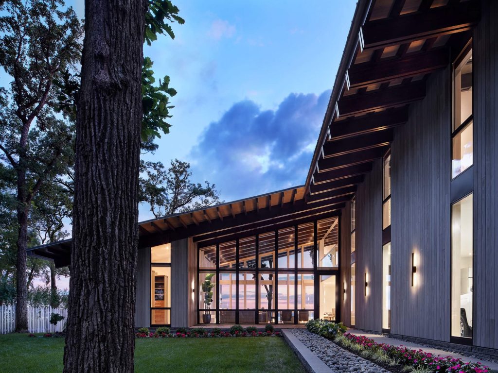 Lakeshore Drive House - Lake Okoboji, IA, USA - 20