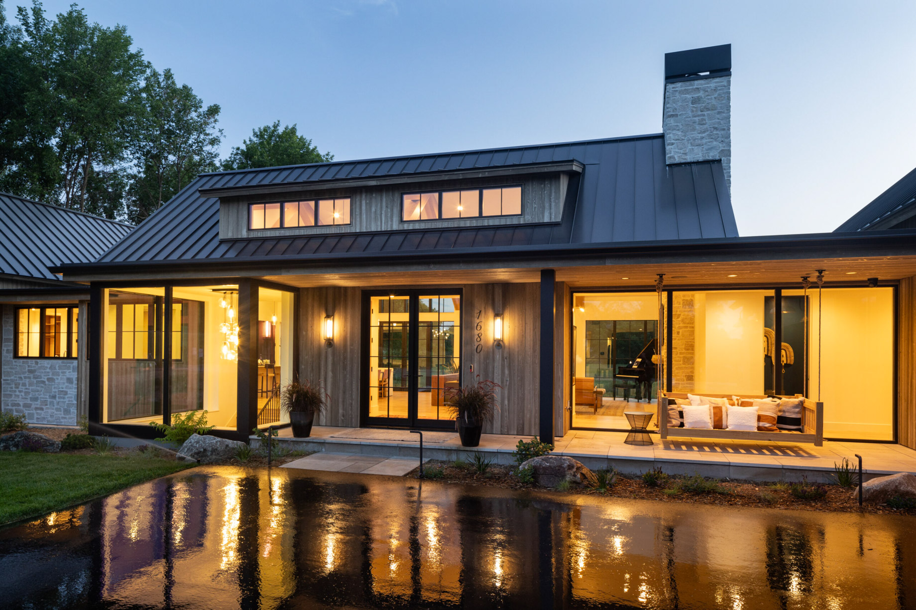 Orchard Creek Overlook Residence – Orono, MN, USA – 55