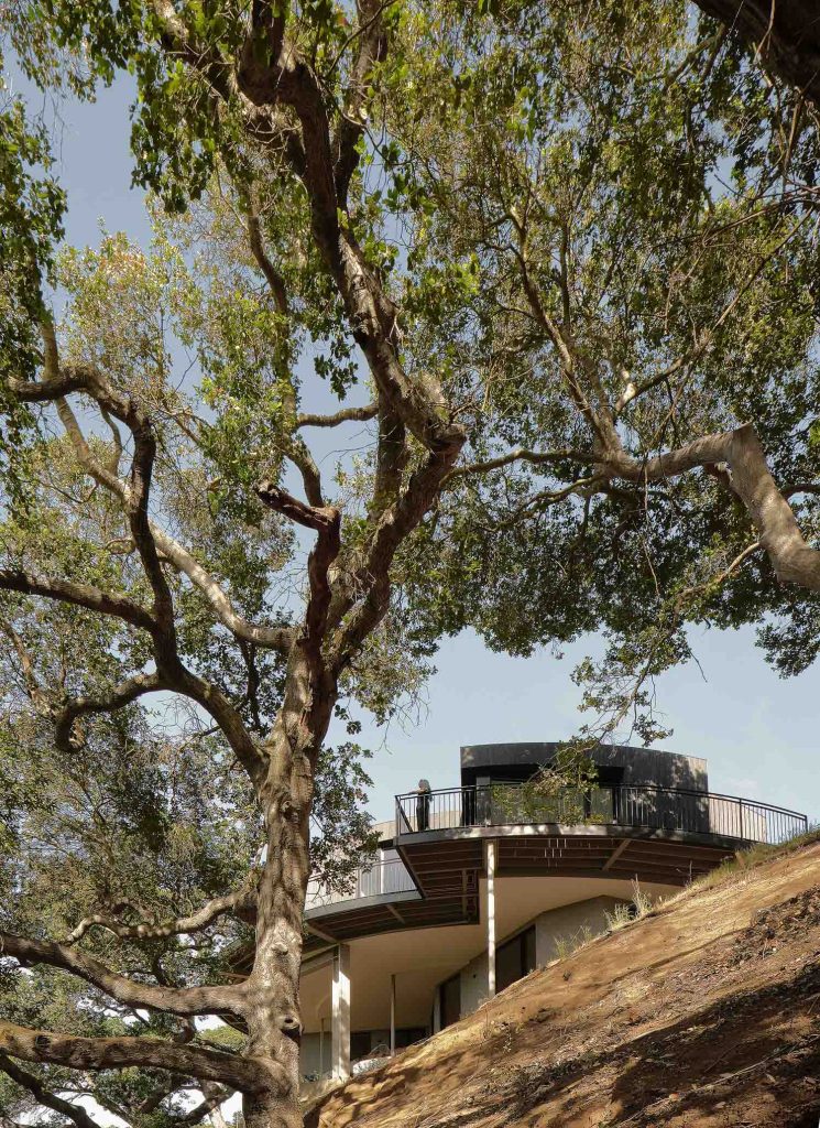 Round House Circular Home - Los Altos Hills, CA, USA - 16